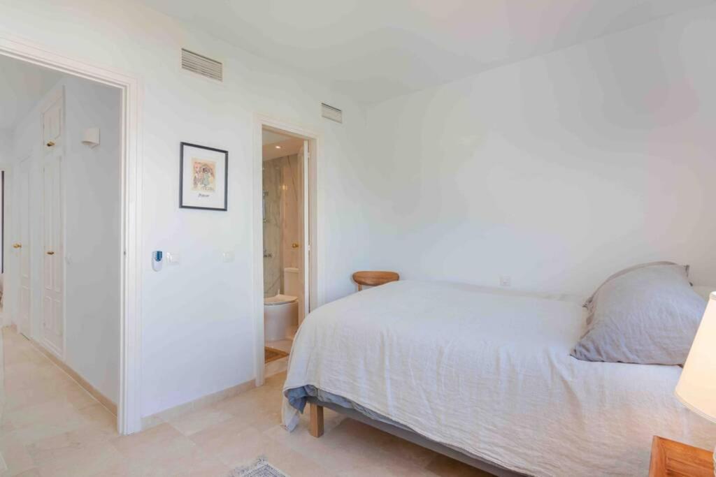 Town House Puerto Banus/marbella - 200 M To Beach * Marbella