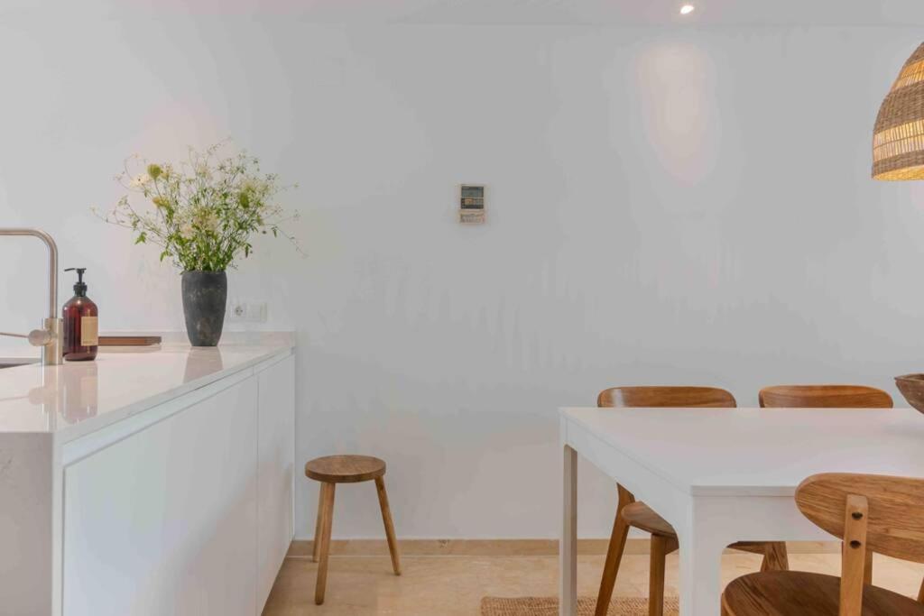 Town House Puerto Banus/marbella - 200 M To Beach Villa *