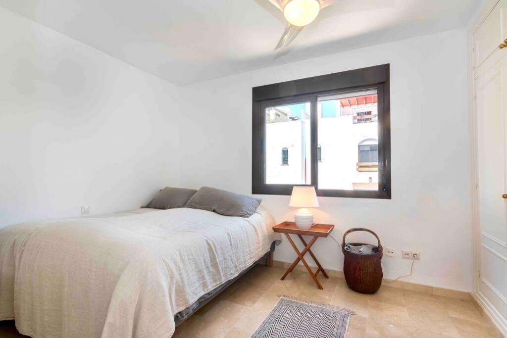 Town House Puerto Banus/marbella - 200 M To Beach Marbella